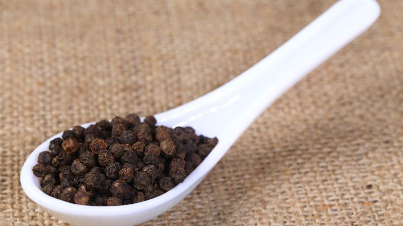 Giá tiêu thế giới Giá tiêu thế giới