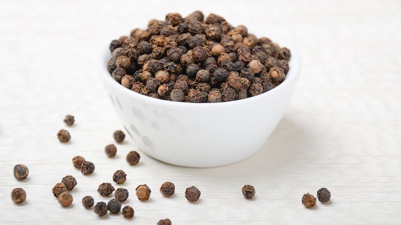 Giá tiêu thế giới Giá tiêu thế giới