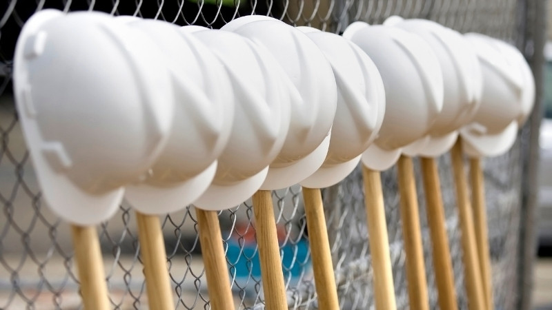 Tránh động thổ những ngày mưa bão, thời tiết xấu 