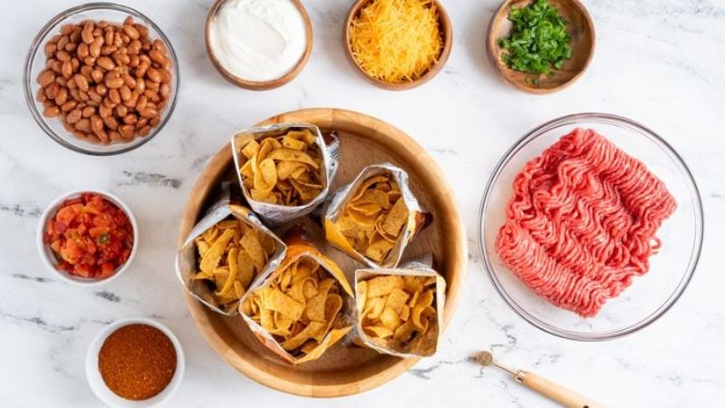 Nguyên liệu làm walking tacos