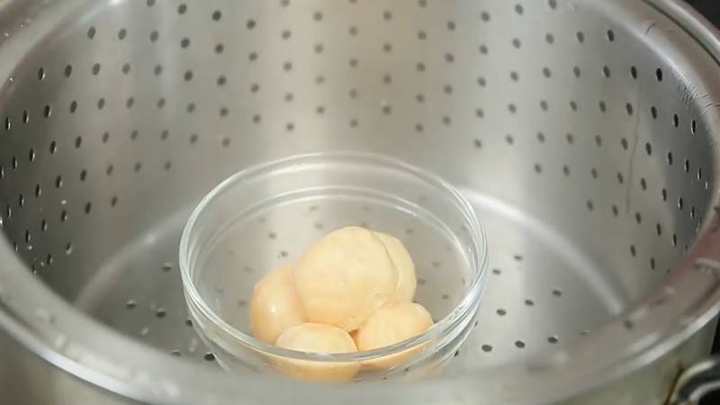 Hấp trứng muối