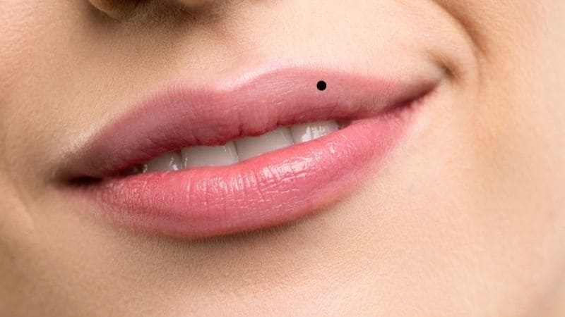 Dấu hiệu cho thấy phụ nữ khéo léo, sống tình cảm, biết nhường nhịn