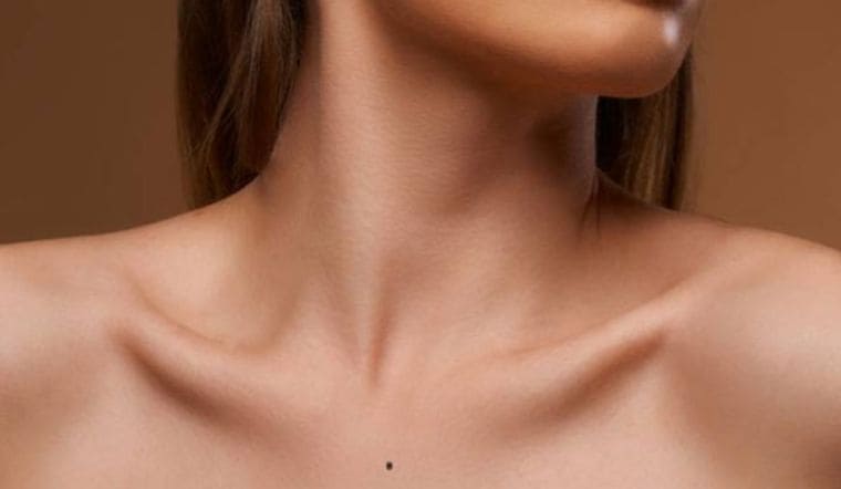 Nốt ruồi ở ngực: Ý nghĩa tướng số và giải mã chi tiết