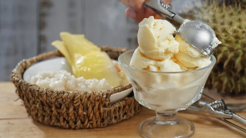 Kem sầu riêng sữa đặc