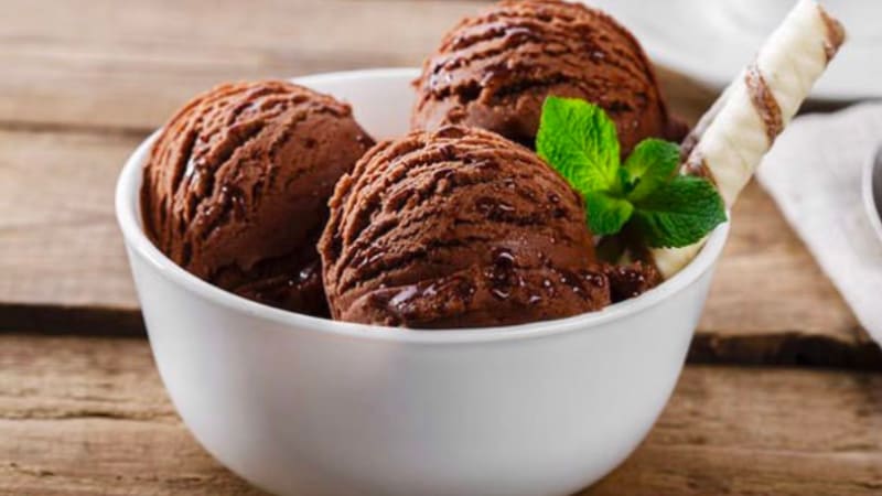 Kem tươi socola sữa đặc