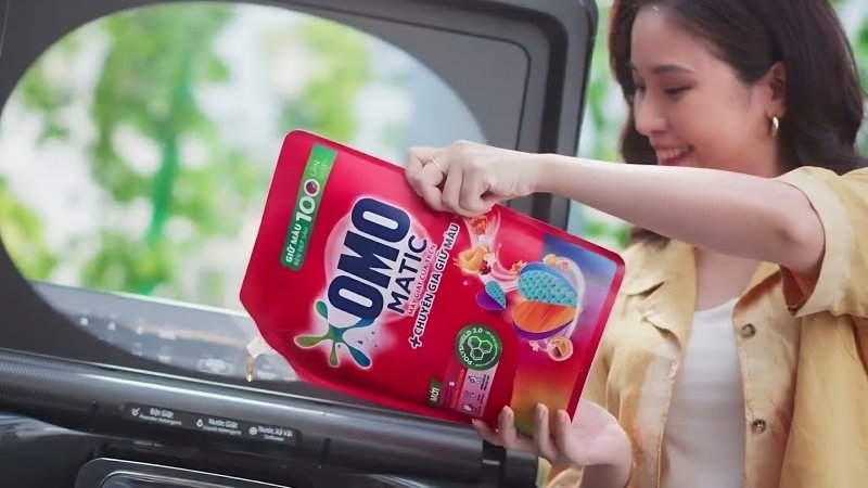Công nghệ Colorshield của OMO giúp giữ màu quần áo bền đẹp sau nhiều lần giặt