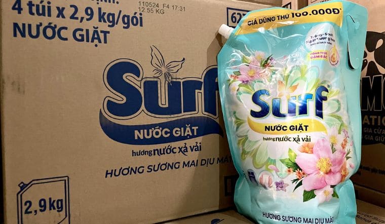 Cách dùng nước giặt Surf đúng chuẩn cho giặt tay và giặt máy