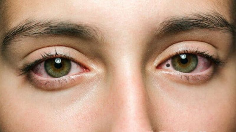 Biểu hiện cảm xúc nội tâm và đường tình duyên