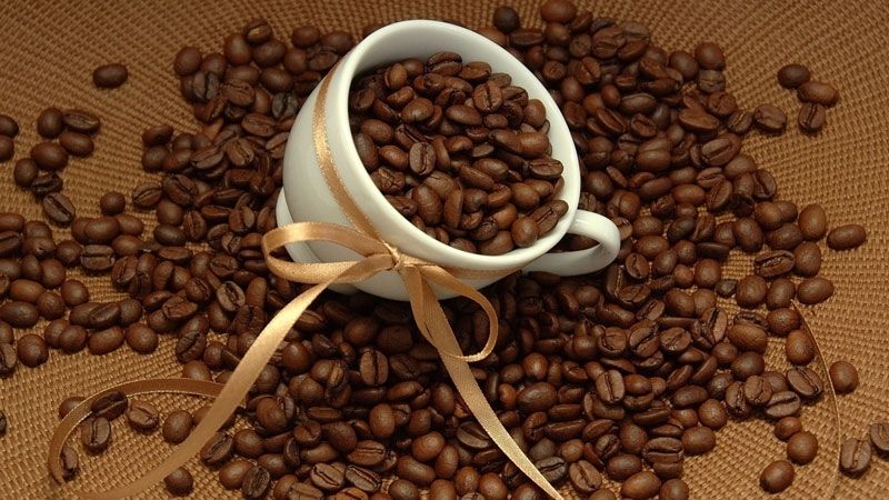 Hạt cà phê tươi nguyên chất tạo nên ly cà phê đậm vị