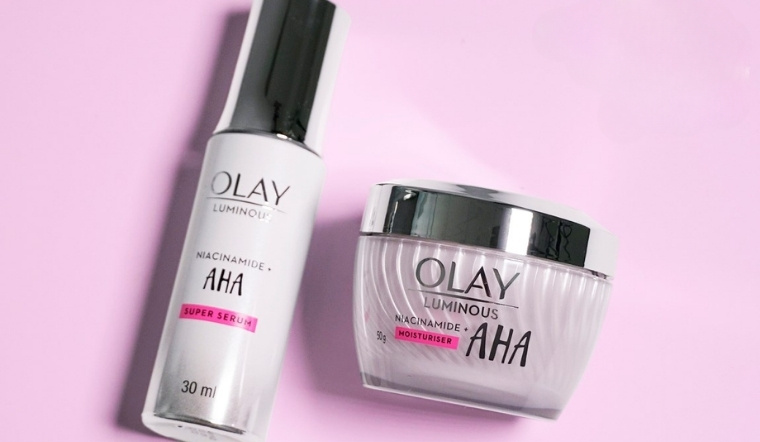 Olay Niacinamide + AHA tái tạo & ngừa lão hóa, da thêm rạng rỡ