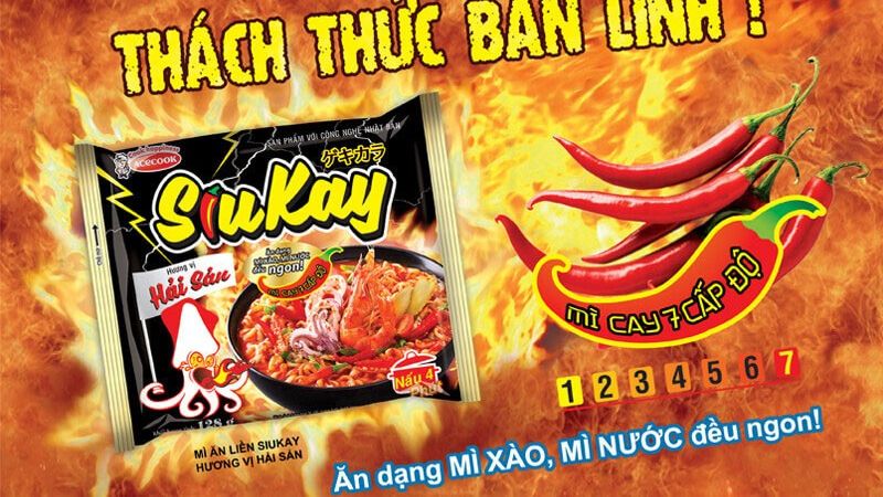 Mì hải sản SiuKay có sợi vàng dai, quyện cùng sốt cay mặn mà vị biển