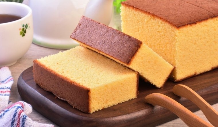 Bánh bông lan bao nhiêu calo? Ăn có béo (tăng cân) không?