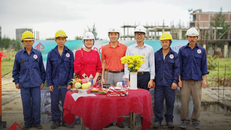 Giữ không khí trang nghiêm trong lễ giúp tránh vận xui và phạm kỵ Giữ không khí trang nghiêm trong lễ giúp tránh vận xui và phạm kỵ