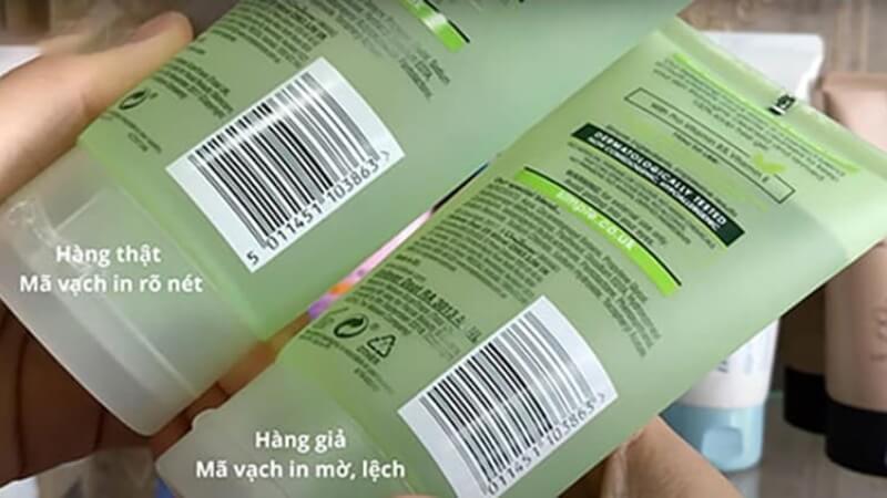 Phân biệt sữa rửa mặt Simple thật qua bao bì