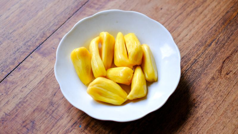 Vì sao lá mít Thái màu đỏ?