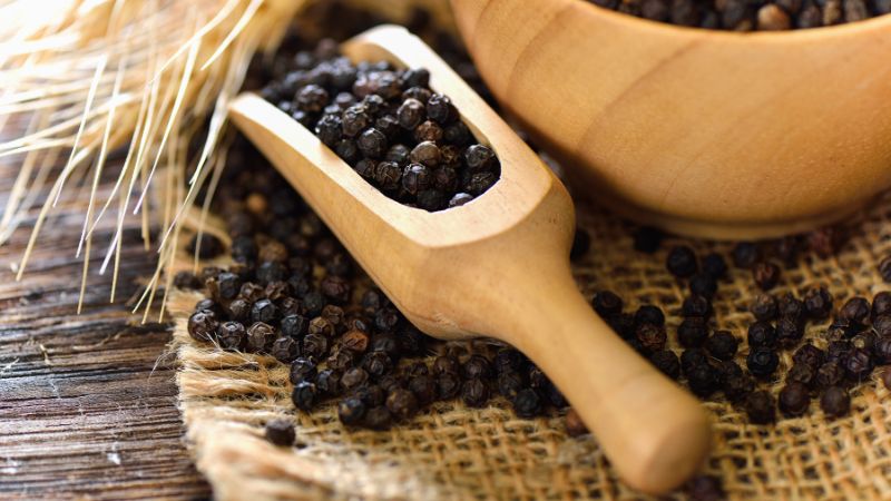 Giá tiêu thế giới