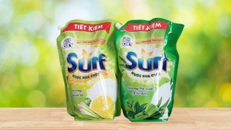 Nước rửa chén Surf giá khoảng 72.500 VNĐ