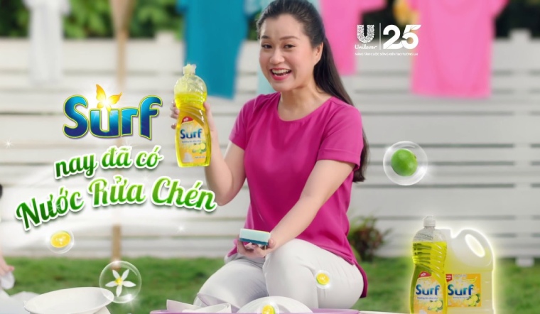 Nước rửa chén Surf giá bao nhiêu? Cập nhật giá bán mới nhất 2025