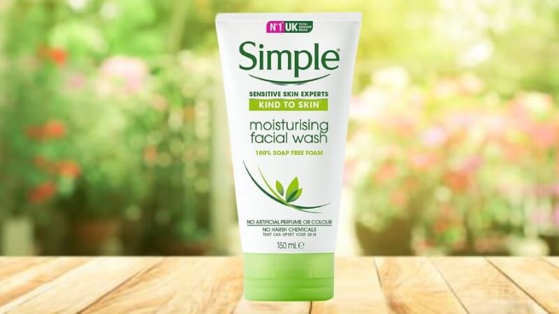 Simple Kind To Skin Moisturising Facial Wash