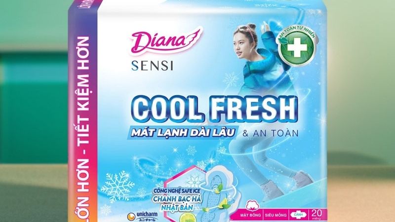 Loại siêu mỏng có cánh, mát lạnh và cố định chắc chắn khi vận động Loại siêu mỏng có cánh, mát lạnh và cố định chắc chắn khi vận động