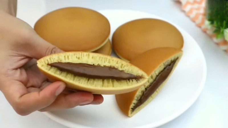 Cách làm bánh dorayaki không trứng