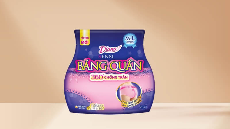 Băng vệ sinh dạng quần Diana có thiết kế ôm sát, nhỏ gọn, thoải mái khi mặc