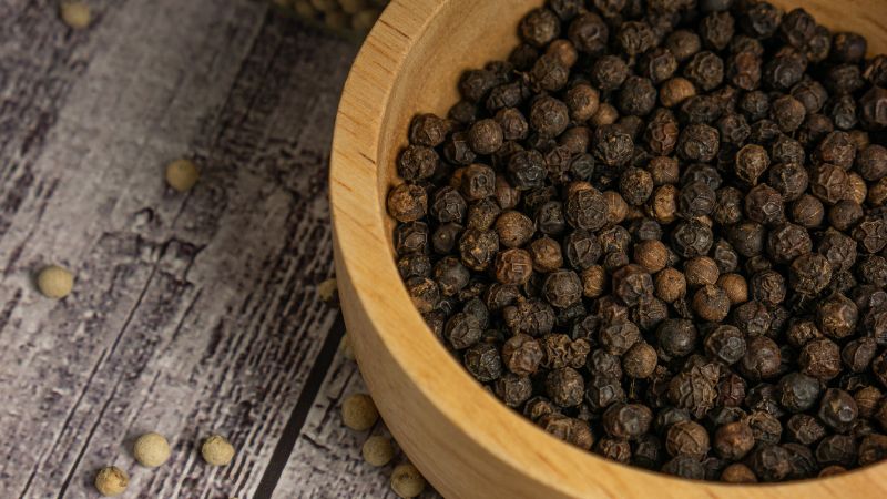 Giá tiêu thế giới