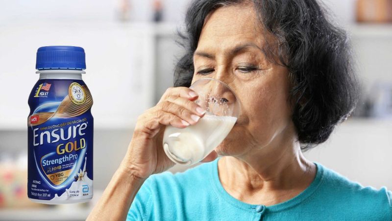 Sữa bột pha sẵn Ensure Gold là thương hiệu nổi tiếng của Mỹ