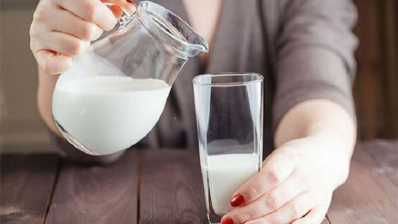 Cách chọn sữa cho người suy nhược cơ thể