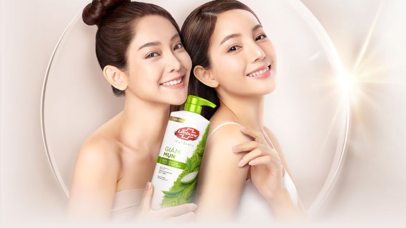 Người có làn da dễ nổi mụn và yêu thích mùi hương tự nhiên