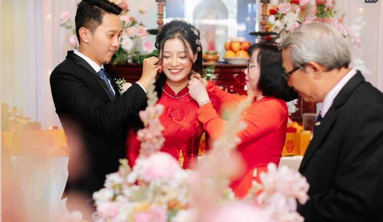 Thủ tục cưới hỏi miền Bắc: Trình tự các nghi lễ truyền thống từ A-Z