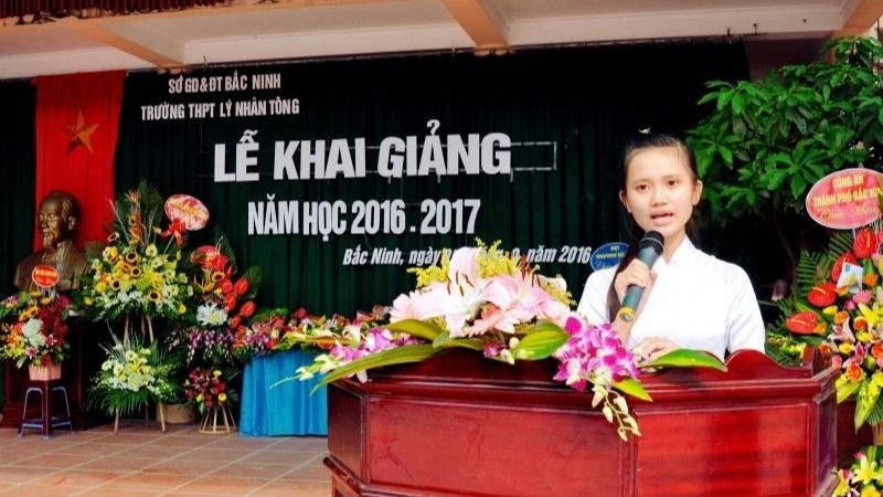 Bài phát biểu thường gồm lời chào, giới thiệu và thông điệp khích lệ