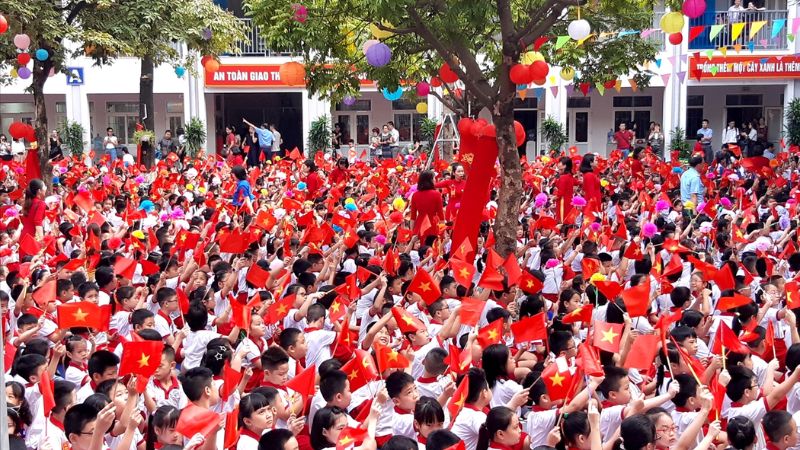 Status ngày khai giảng hài hước, vui nhộn