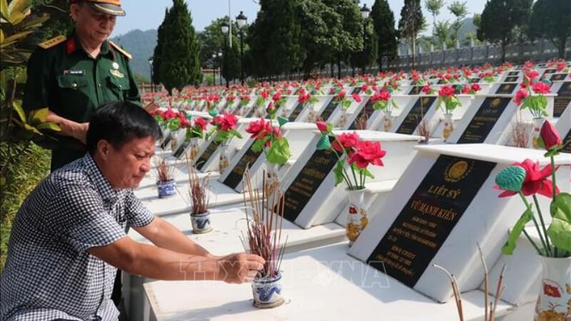Trích đoạn thơ nổi tiếng