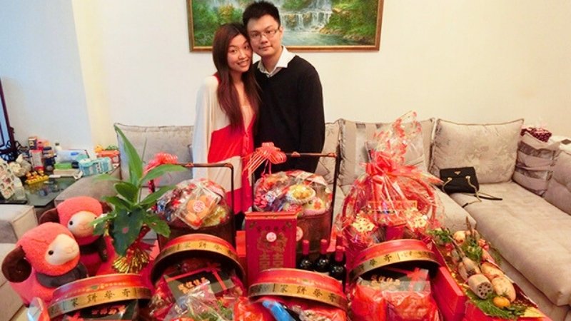 Số lượng và cách trao bánh cưới