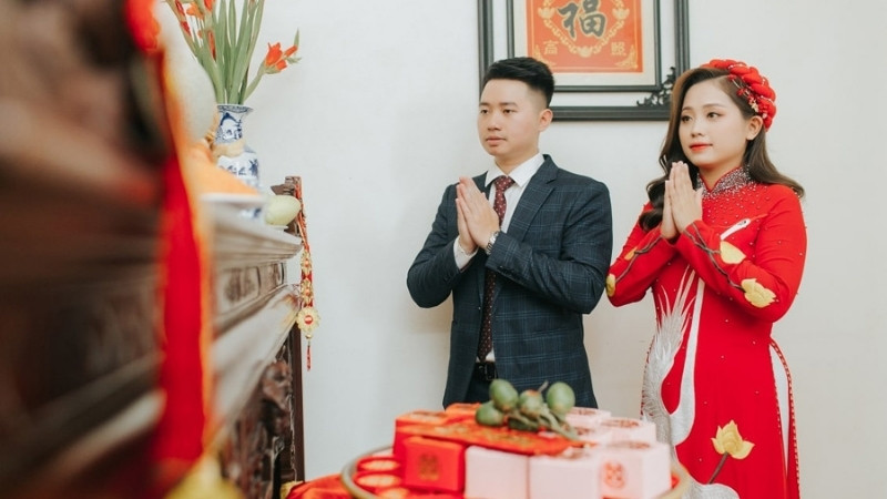 Ý nghĩa của việc cúng gia tiên trong lễ cưới hỏi
