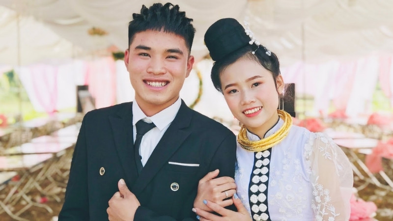 Người Thái quan niệm hôn nhân là kết quả của tình yêu tự nguyện Người Thái quan niệm hôn nhân là kết quả của tình yêu tự nguyện