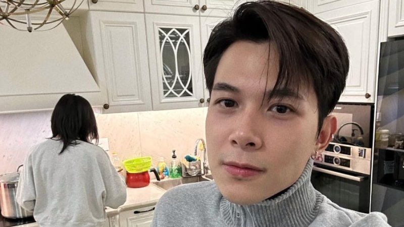 Tóc Atus là lựa chọn hoàn hảo cho khuôn mặt trái xoan, giúp tôn nét thanh tú