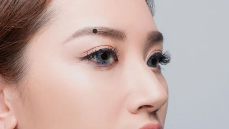 "Ngọc ẩn trong mày" là tướng quý hiếm, ngầm báo hiệu trí tuệ