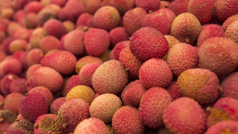 100g vải khô sẽ chứa khoảng 66 calo