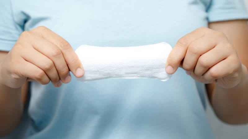 Hướng dẫn cách nhận biết băng vệ sinh hết hạn hoặc bị hỏng