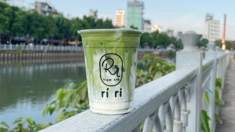 Tiệm Trà Rí Ri là điểm đến yêu thích của tín đồ matcha chính hiệu
