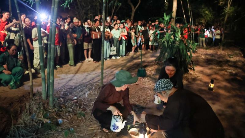 Khám phá địa đạo Củ Chi về đêm