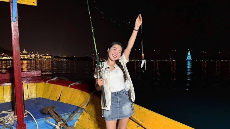 Câu mực đêm tại Nha Trang