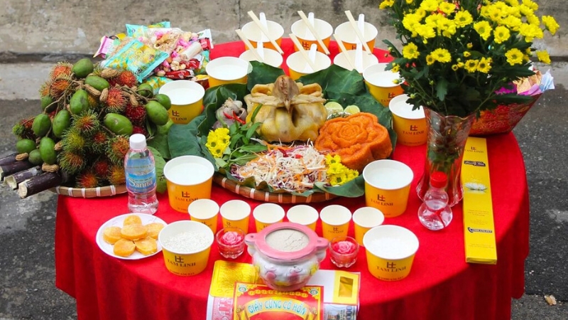 Hướng dẫn chuẩn bị mâm lễ cúng ngày mùng 1 tháng 7