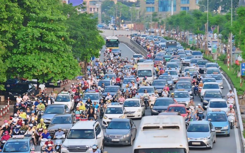 Cải thiện tình trạng ùn tắc giao thông Cải thiện tình trạng ùn tắc giao thông
