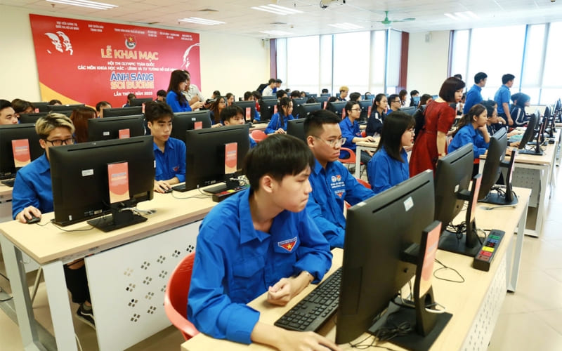 Chương trình thực hành nhiều giúp sinh viên cao đẳng dễ thích nghi công việc