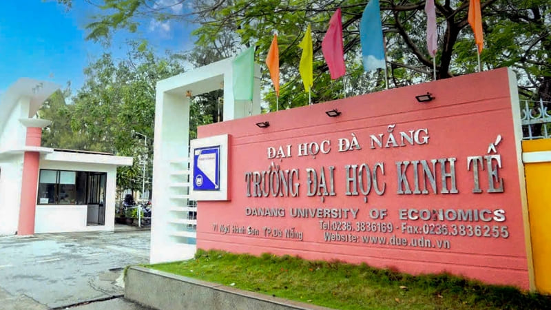 Trường đào tạo nhân lực chất lượng cao về thương mại điện tử.