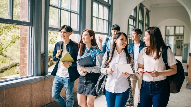 Nhiều quốc gia khuyến khích sinh viên đến học nghề Nhiều quốc gia khuyến khích sinh viên đến học nghề
