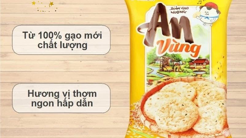Vừng rang béo bùi, bánh giòn thơm tự nhiên.